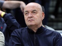DUŠKO VUJOŠEVIĆ HITNO PRIMLJEN U BOLNICU! Evo u kakvom je stanju legendarni trener! NeQEOgLe
