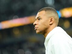 Mbape se zauvek oprostio od dečaka kom je nedavno ispunio životnu želju NeQE9Z4e