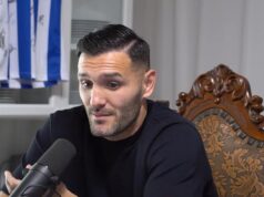 RODITELJI GA OSTAVILI KADA JE IMAO DVE GODINE! Odgajali ga baba i deda, a kada je zaradio milione majka se javila sa sramnim zahtevom VJZLW1P8
