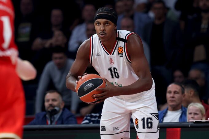 Ledej na utakmici protiv Crvene zvezde