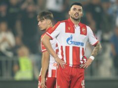NEMANJA RADONJIĆ SE OGLASIO POSLE BOLNE ELIMINACIJE ZVEZDE IZ EVROPE! Klub ga suspendovao, a on poslao JASNU PORUKU nakon tragične noći na Marakani! (FOTO) Fudbaleri Crvene zvezde na utakmici protiv Seltika