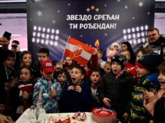 ZVEZDA POZIVA KLINCE NA MARAKANU U NEDELJU: Fan zona čeka mališane i druženje sa fudbalerima RJza5pwl
