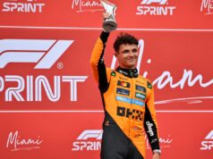 JAKA KIŠA NAPRAVILA HAOS NA SPRINT TRCI FORMULE 1! Noris pobedio po paklenom vremenu u Majamiju! 4e66ybNe