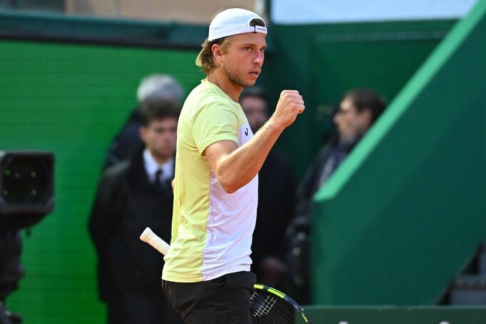 DE-MINOR-RAZBIO-MEDVEDEVA-PA-OTKRIO-TAJNU-USPEHA-Vazno-je.jpg DE MINOR RAZBIO MEDVEDEVA, PA OTKRIO TAJNU USPEHA: Važno je naći pravu ravnotežu između previše agresivne i pasivne igre