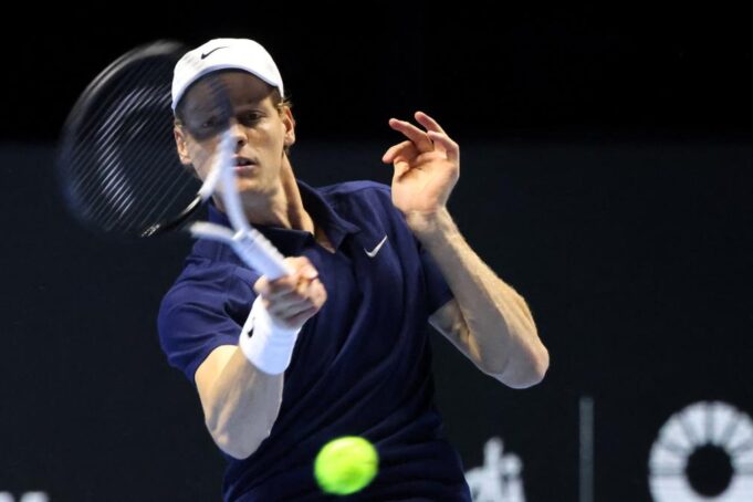 ITALIJAN OTRESAO NEMCA ZA MANJE OD SAT VREMENA: Siner lako do drugog kola turnira u Beču