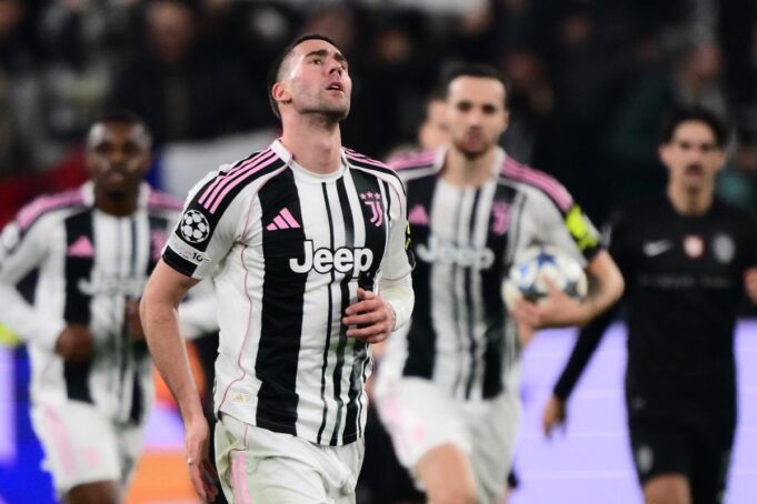 DA LI DUŠAN VLAHOVIĆ OSTAJE U JUVENTUSU?! Oglasio se čelnik kluba i otvorio karte o Srbinu: Reči o kojima bruji Italija!