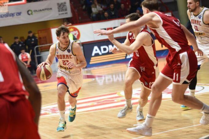 BORAC-UPISAO-NOVU-POBEDU-Cacani-kraj-Morave-savladali-Bec.jpg Vladimir Mihailović