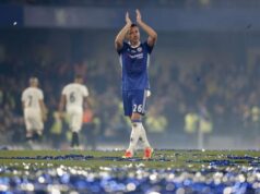 OTAC KOJI VIŠE VOLI KLUB OD ROĐENOG SINA! Legendarni Englez dao gol ljutom rivalu, pa ostao u NEVERICI zbog prizora na tribini – ovako su ga VREĐALI najrođeniji ne00991e
