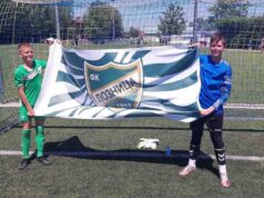 DRUGARI IZ ĐAČKE KLUPE DONELI MEDALJU SRBIJI! Uroš Kikić i Strahinja Perić – ponos Loznice! Vodili su selekciju FSB do trofeja na turniru u Francuskoj! oJwny9wl