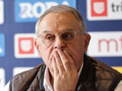 ČOVIĆ POSLE 30 GODINA OTKRIO KAKO JE PRVI PUT ORGANIZOVAN DOČEK NA BALKONU! Đorđević postigao 41 poen, Jugoslavija osvojila zlato: Duda me je zvao i rekao… Kameron Džonson