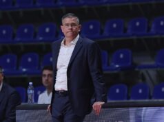 Saša Nikitović besneo na tajm autu dlvv0gxl