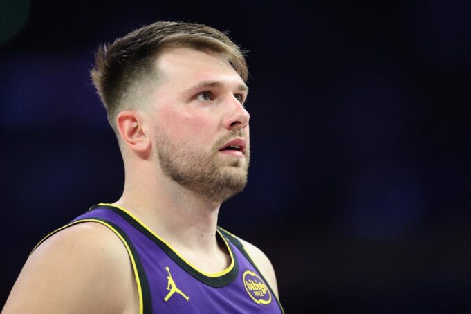 Prve-reci-Luke-Doncica-posle-pobede-Lejkersa-protiv-Dalasa.jpg oeEEApre