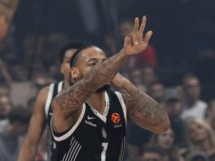 NAVIJAČI ZVEZDE NISU NAPALI UPRAVU! Šta se zapravo desilo na derbiju? Provokacija Karlika Džonsa pokrenula lavinu… KK Crvena zvezda