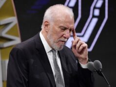 Greg Popovič oženio bivšu ženu kolege iz NBA: Jedva preživeo moždani udar, žena mu umrla pre devet godina Greg Popovič oženio bivšu ženu kolege iz NBA: Jedva preživeo moždani udar, žena mu umrla pre devet godina