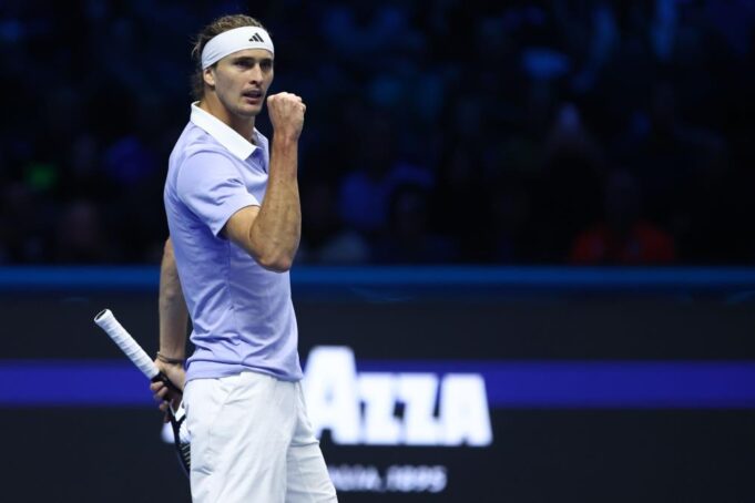 NEMAC SE NAMUČIO, ALI SLAVIO POSLE PREOKRETA: Zverev u osmini finala turnira u Madridu