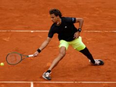 DIMITROV PAO POSLE TRI SETA: Dijalo u četvrtfinalu mastersa u Madridu DIMITROV PAO POSLE TRI SETA: Dijalo u četvrtfinalu mastersa u Madridu