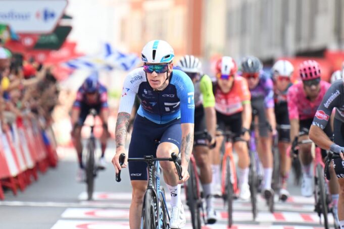 Vuelta, Biciklizam