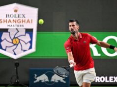 U ŠANGAJU SU SVI ODUŠEVLJENI OVIM GESTOM NOVAKA ĐOKOVIĆA! Srbin se oglasio na kineskom jeziku pred polufinale, pogledajte šta je imao da poruči! ĐOKOVIĆ DANAS NASTAVLJA POHOD KA TITULI U ŠANGAJU! Evo gde možete da gledate Novaka protiv Haumea Munara!