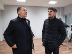 SLIKA KOJA GOVORI VIŠE OD HILJADU REČI: Paunović na Banovom brdu, potvrda samo pitanje vremena! (FOTO) profimedia-1055026843.jpg
