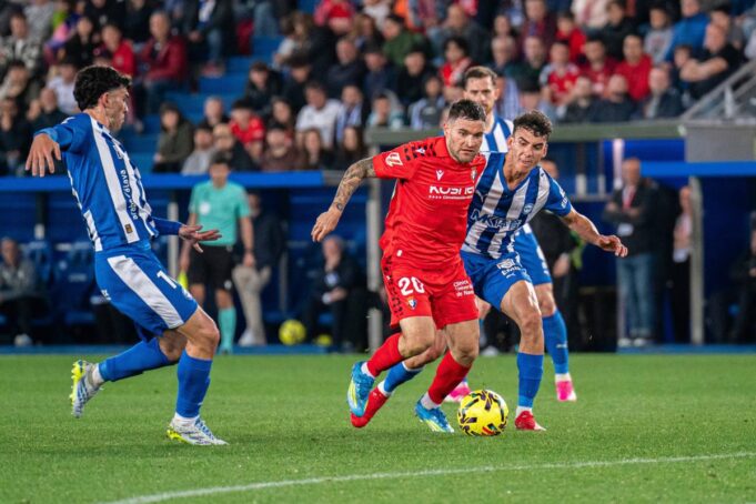 Levante, Ovijedo, Primera
