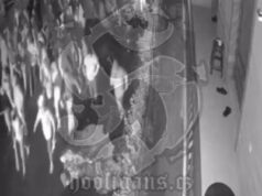 NOVI SNIMAK ŽESTOKE TUČE TORCIDE I DELIJA U TUZLI: Sigurnosne kamere snimile trenutak kada su hrvatski huligani palicama krenuli na navijače Crvene zvezde Delije 3.jpg