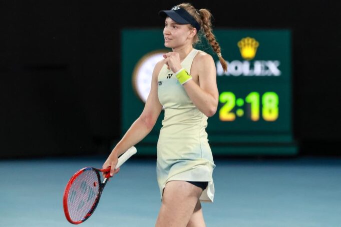 MASTERS U MAJAMIJU: Ribakina posle tri seta srušila Pegulu i plasirala se u polufinale