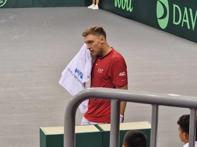 SRBIJA VODI SA 2:0 PROTIV TURSKE: Hamad posle drame preživeo 433. igrača sveta