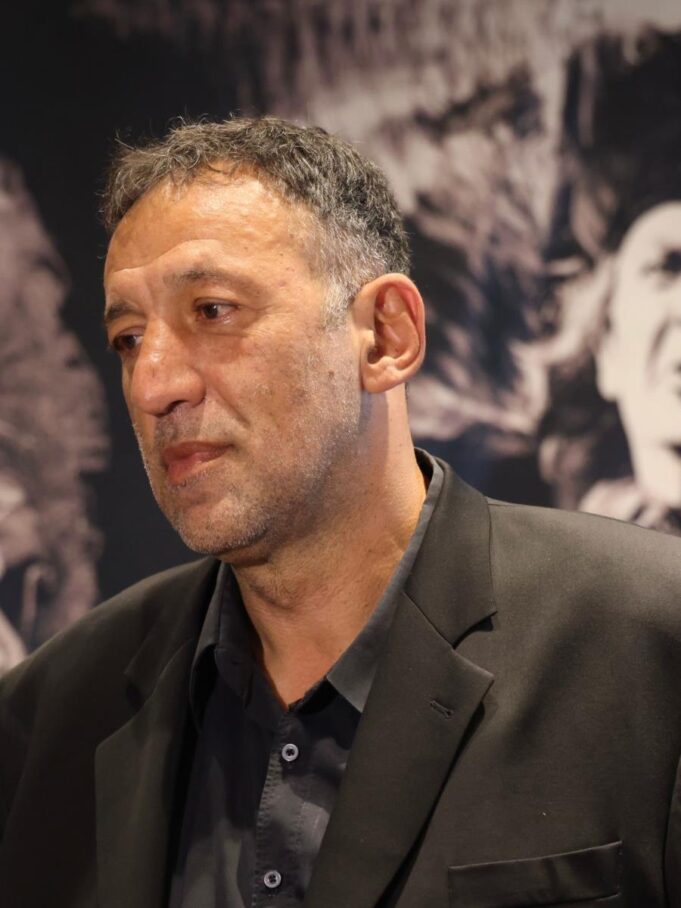 EMOTIVNO-SECANJE-DIVCA-NA-ZARKA-LAUSEVICA-Fali-mi-da-danas.jpeg Vlade Divac Den Tana