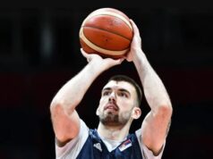 ŠOK ISPOVEST KOŠARKAŠA KOJI JE BIO NA SPISKU SELEKTORA PEŠIĆA! Aleksa otvorio dušu: Ponuđeno mi je namestim utakmicu u Čačku… PeOV5XbJ