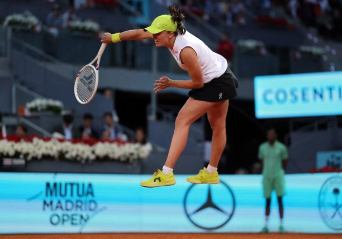 KOD DAMA BEZ IZNENAĐENJA: Švjontek gazi ka četvrtoj tituli u Rimu, Paolini i Osaka u trećem kolu