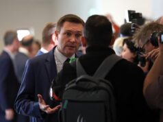 DOBIO SAMO ČETIRI GLASA, PA ODUSTAO… Lapartjan neće novi mandat u Francuskoj beL0Vkqe