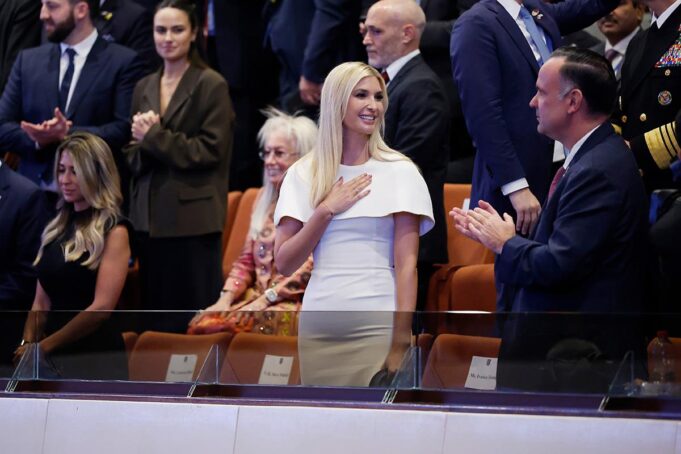 FIFA-OSNOVANA-ODBOR-A-U-NJEMU-LEGENDE-Serena-Vilijams-Sakira.jpg profimedia-0959004510.jpg