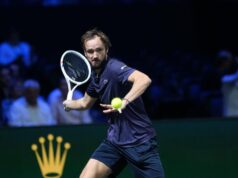 MEDVEDEV UGASIO SONEGA: Rus ispisao istoriju u Parizu MASTERS U PARIZU: Medvedev, Davidovič Fokina i Fonseka u drugom kolu, Vašro eliminisao Lehečku
