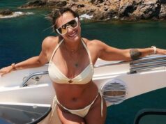 ARINA SABALENKA PONOVO MAMI UZDAHE: Opet je pokazala obline u bikiniju! Arina Sabalenka, Elena Ribakina