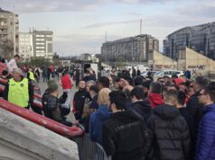 SVE VRVI OD ŽANDARMERIJE: Rigorozne kontrole pred meč Zvezde i Efesa – navijači pristižu u velikom broju jJd6ymN8