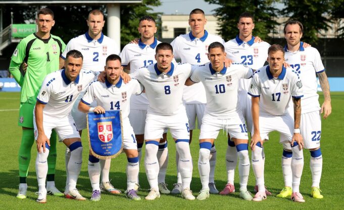 Engleski navijači na Obilićevom vencu