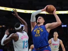 JOKIĆ JE MAŠINA KOJA NE STAJE! Novi tripl-dabl moćnog Srbina! Zaigrao posle povrede, pa pokazao da je najbolji i to protiv odličnog Jovića VJYYgQDJ