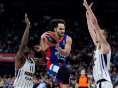 LOŠE VESTI ZA VEČITE IZ ISTANBULA.: Efes posle preokreta razbio Virtus RJzanW3l