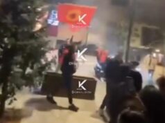 ISPLIVAO SNIMAK PUCNJAVE U PRIŠTINI TOKOM MEČA SRBIJA – ALBANIJA! Došao sa zastavom zločinačke UČK, izvadio pištolj i počeo da puca! Fudbaleri Albanije