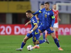 BOSNA I HERCEGOVINA MORA KROZ PAKAO DO MUNDIJALA! Barbarez ne gubi nadu: Prvo Vels, pa da našem stadionu tražimo kartu za Svetsko prvenstvo! navijači Rumunije