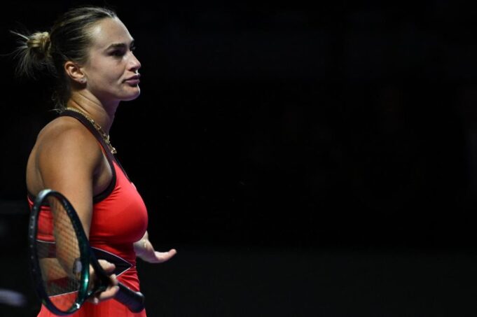 ZAVRŠNI WTA TURNIR U RIJADU: Sabalenka posle tri seta pobedila Pegulu 