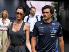 SAINC ODUŠEVLJEN TITULOM BRITANCA: Noris je dokazao da i dobar momak može da bude šampion Formule 1 dlvvV2Gl