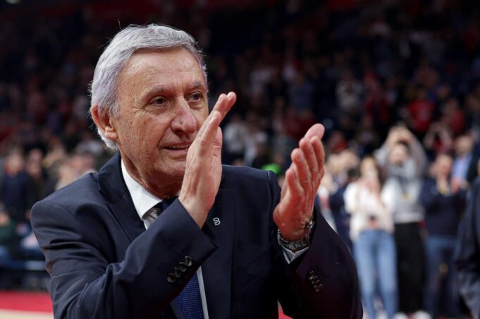 KRAJ-JEDNE-ERE-Svetislav-Pesic-otkrio-kada-odlazi-u-penziju.jpeg Strahinja Pavlović