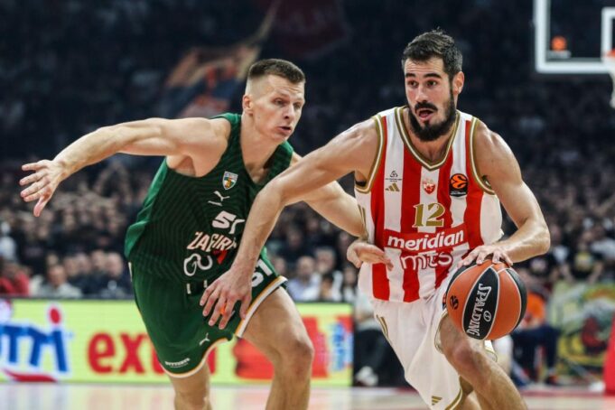 ZALGIRIS-OBRADOVAO-CRVENU-ZVEZDU-Kakva-vest-za-Delije-skok-na.jpg Saša Obradović