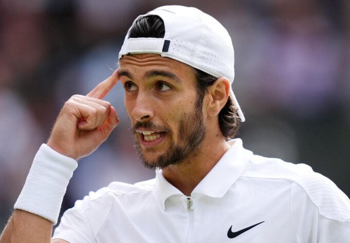 MUSETIJU DERBI PROTIV CICIPASA: Italijan u četvrtfinalu Madrida!