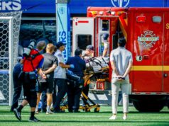 DRAMA NA TERENU! STEFAN ZAVRŠIO NA TRAVI POSLE BRUTALNOG UDARCA U GLAVU! Šok i neverica na tribinama – njega prevezli u bolnicu, treneri tražili prekid meča! Lionel Mesi