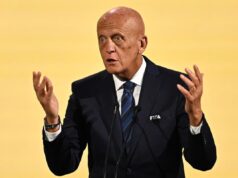 LEGENDARNI KOLINA PRAVI REVOLUCIJU U FUDBALU! Daje sve od sebe da promeni jedno pravilo i zauvek promeni ovaj sport o8WyRdLJ