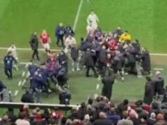 TOTALNI HAOS POSLE GOLA MIHAILA IVANOVIĆA: Opšta tuča na terenu – ne zna se ko koga udara FK Barselona