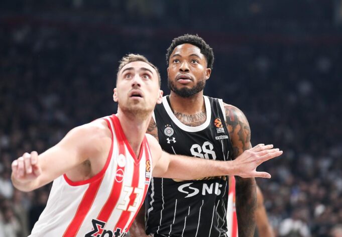 Partizan_v_Olympiacos-A7458.JPG