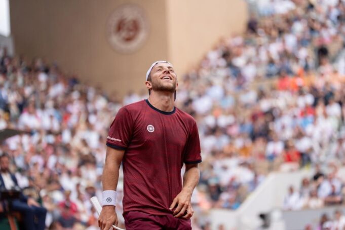 TENISKI TURNIR U DUBAIJU: Grikspor protiv Rubljova u polufinalu